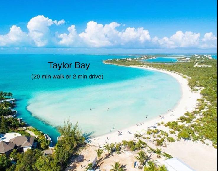Taylor Bay Beach - Coastal Vibes Villa